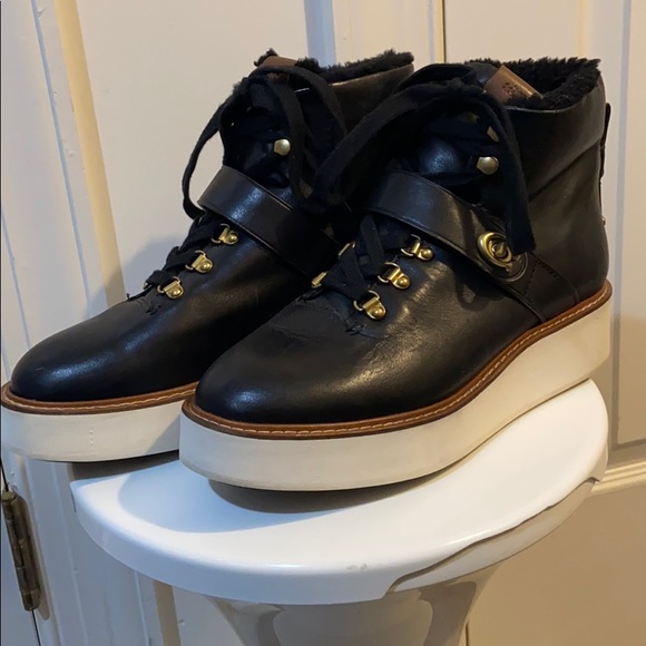coach urban signature hiker boots